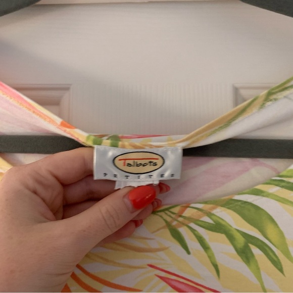 Talbots Medium Petite Vacation Top - Picture 3 of 3